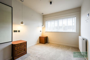 Photo 18- click for photo gallery